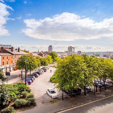 City One Bedroom Apartment With Juliet Balcony In West One - Parking Possible Sheffield Extérieur photo