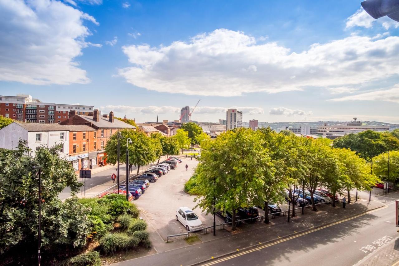City One Bedroom Apartment With Juliet Balcony In West One - Parking Possible Sheffield Extérieur photo